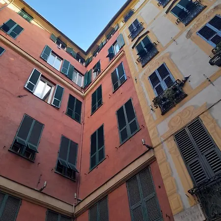 Dai Forti Lanterna Apartamento Génova